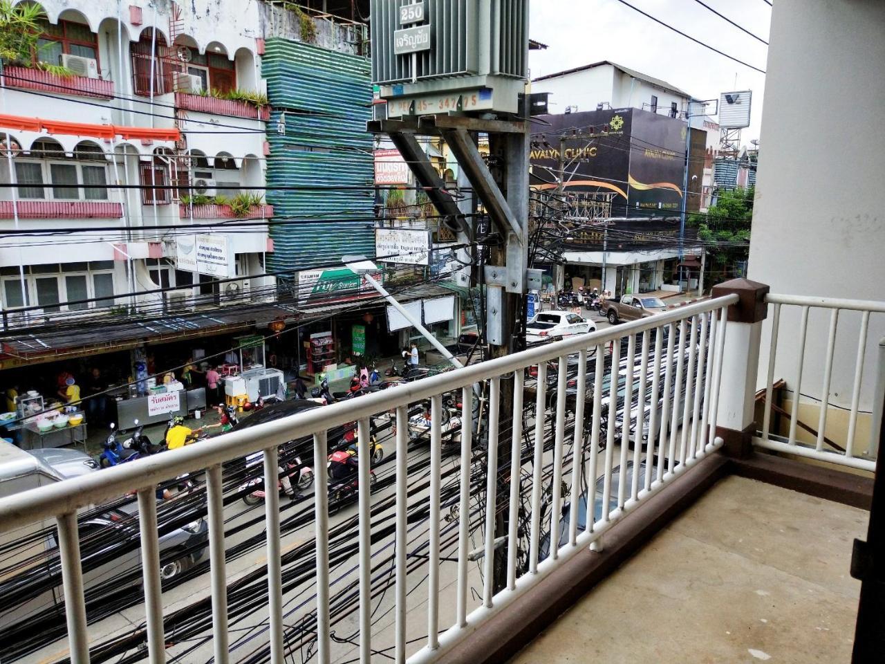 City Home Guest House Chiang Rai Exterior photo